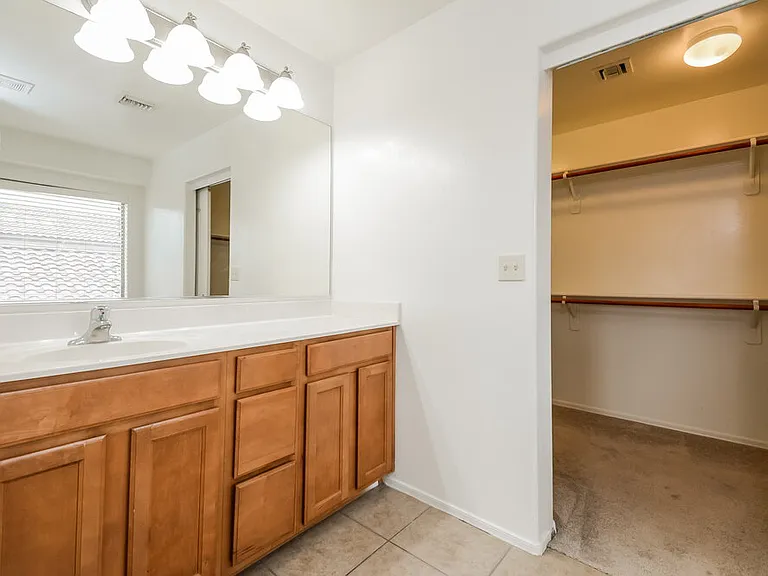 8868 N Twin Peaks Brook Rd — Photo 12