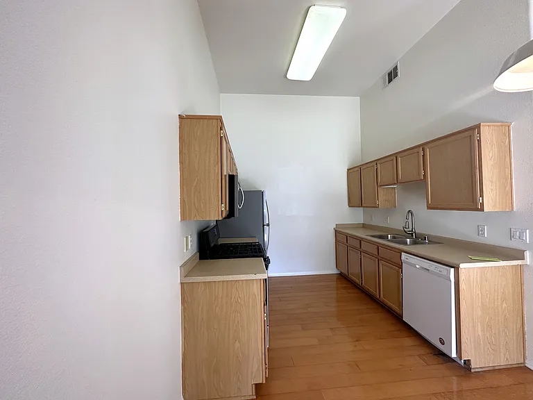 700 Carnegie St #2924 — Photo 14