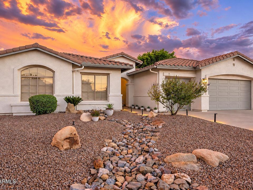 1st image of 2945 E HACKAMORE Street