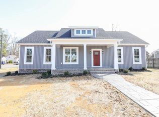 701 Brunswick Ave, Blackstone, VA 23824