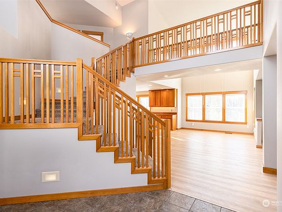 3rd image of 18870 Big Lake Ridge Pl