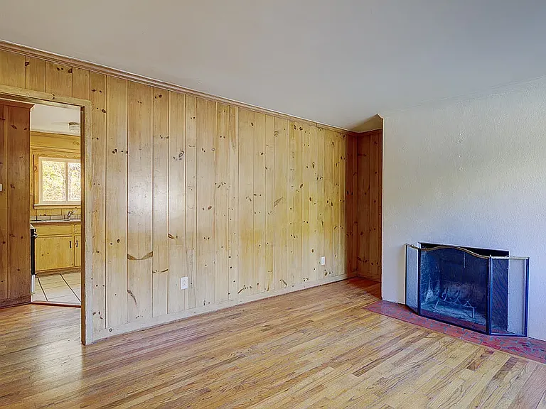 514 Hillsborough St — Photo 2