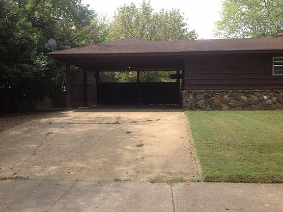 Carport