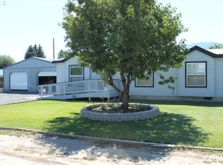 815 Long St, Haines, OR 97833