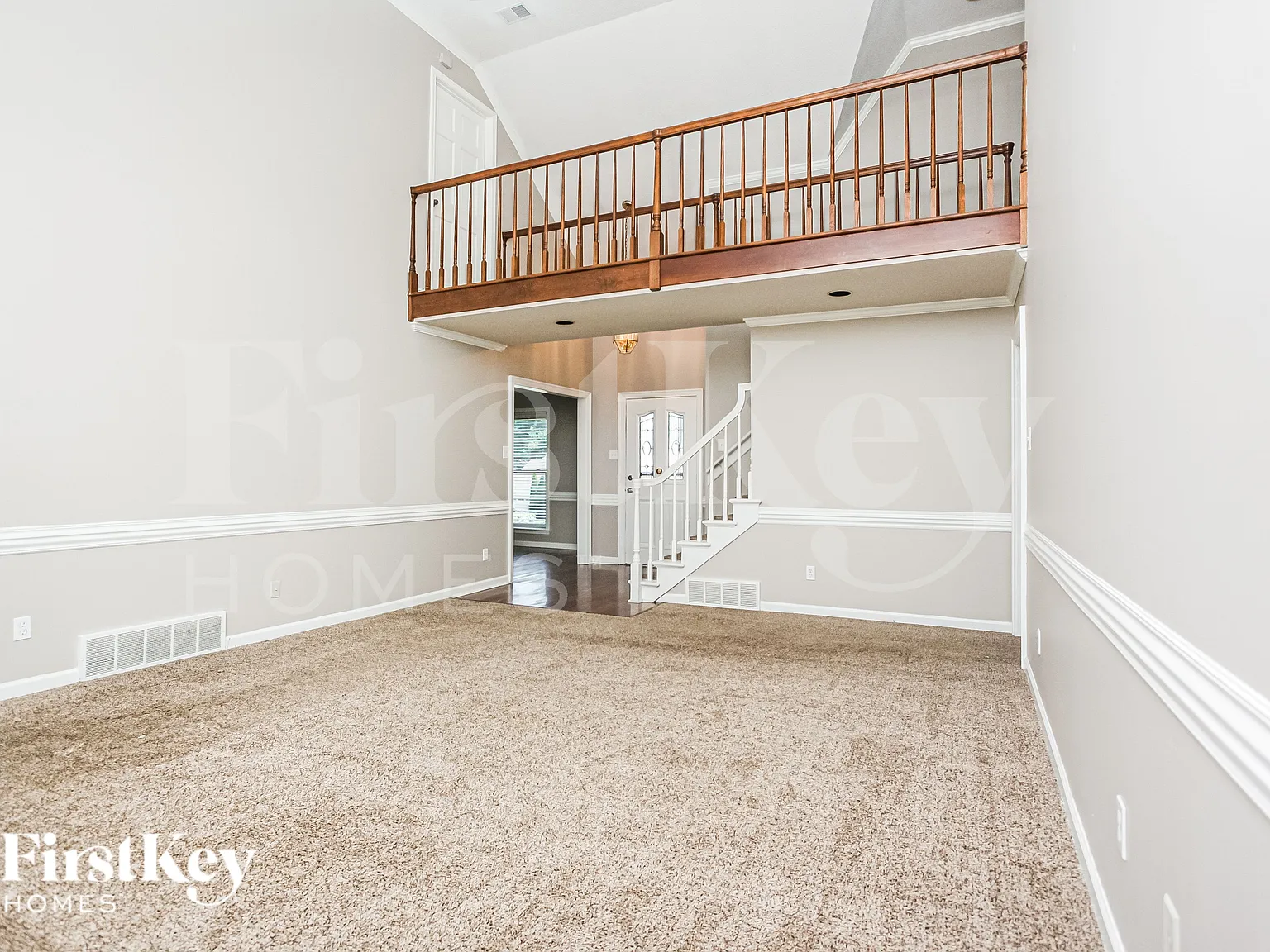 4 bed, 3.5 bath, 1953 sqft, $2,165 — Photo 4