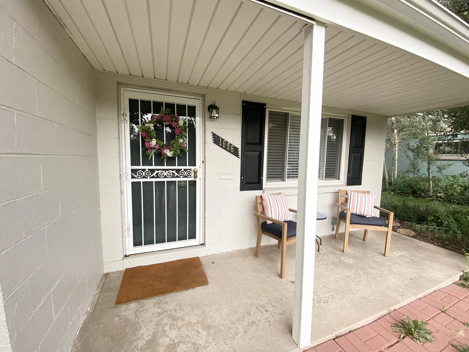 2 bed, 721 sqft, $2,200 — Photo 2