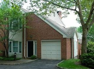 20 Pine Brook Ln, Darien, CT 06820
