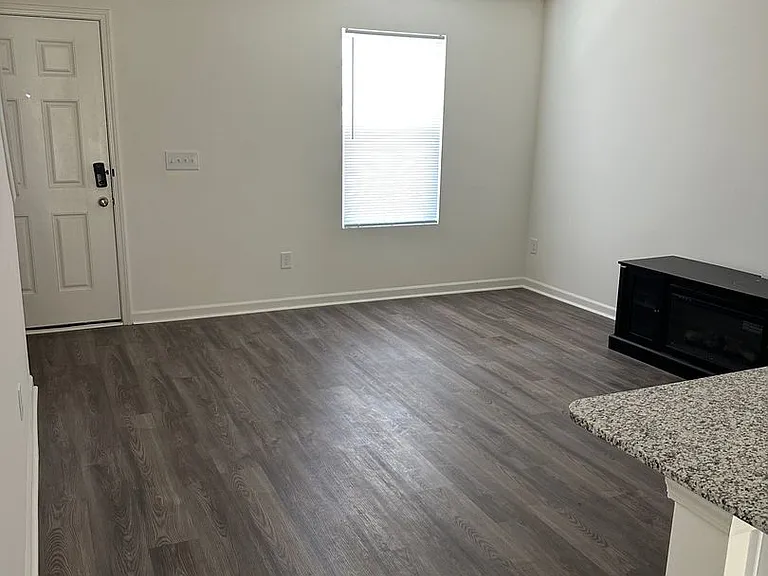 7024 Peppermill Way — Photo 8