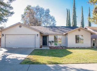 1583 E Cypress Ave, Tulare, CA 93274