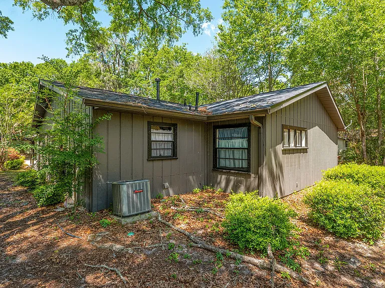 8479 NW 38th Dr — Photo 22
