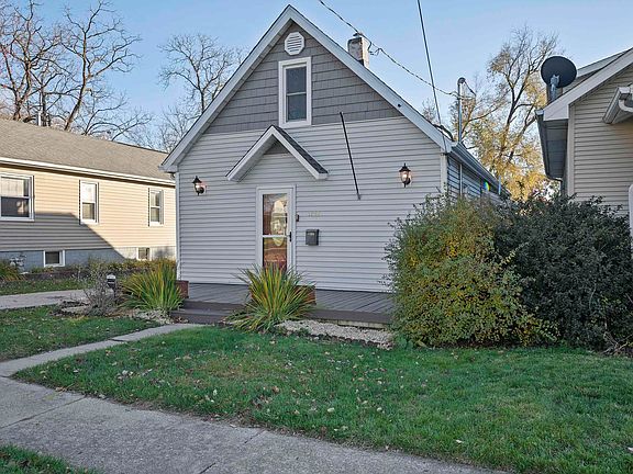 5th image of 1108 E Hines Ave