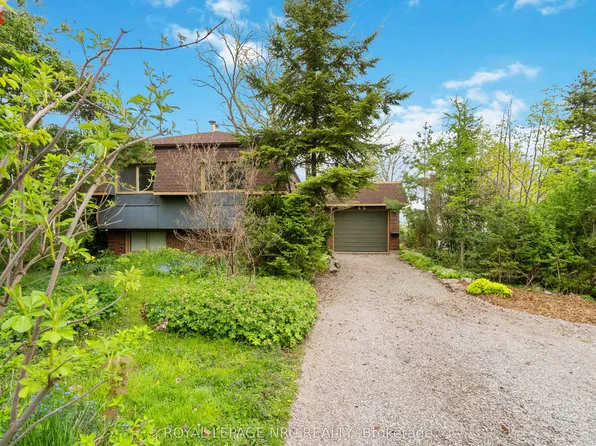 46 Lakeside Dr, Grimsby, ON L3M 2L2