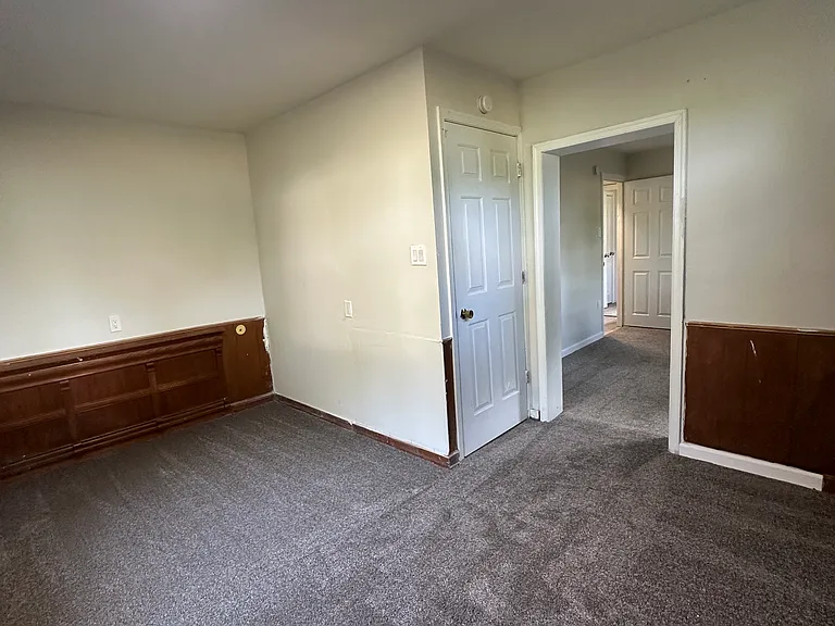 80 Westmoreland Dr — Photo 16