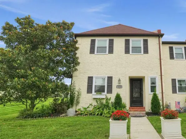 920 Hollyview Ln #20, West Chester, PA 19380