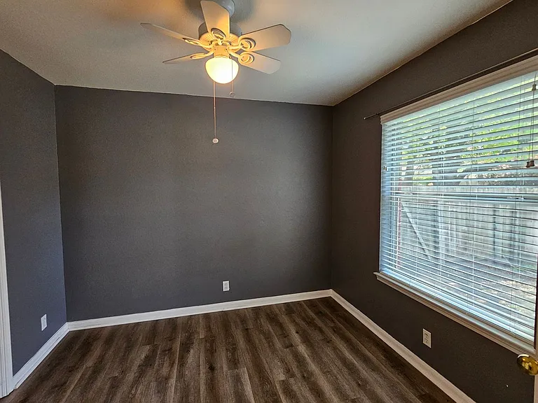 1505 Muledeer Run — Photo 24