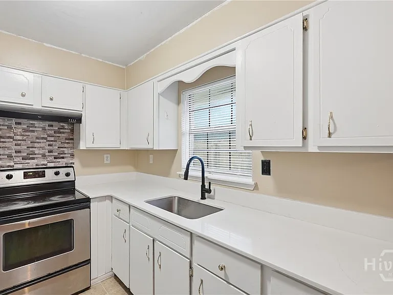 103 Eunice Rd — Photo 12