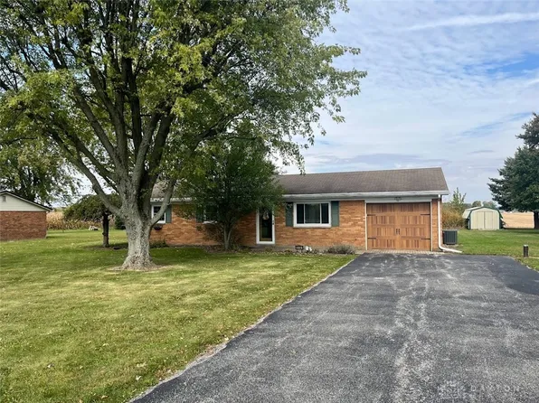 5030 Delisle Fourman Rd, Greenville, OH 45331