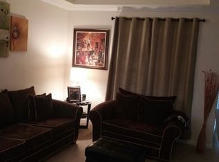 2720 S Veitch St APT 403, Arlington, VA 22206