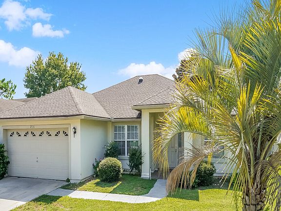 3rd image of 2731 Creek Ridge Dr
