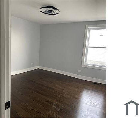 3rd image of 7252 S Fairfield Ave
