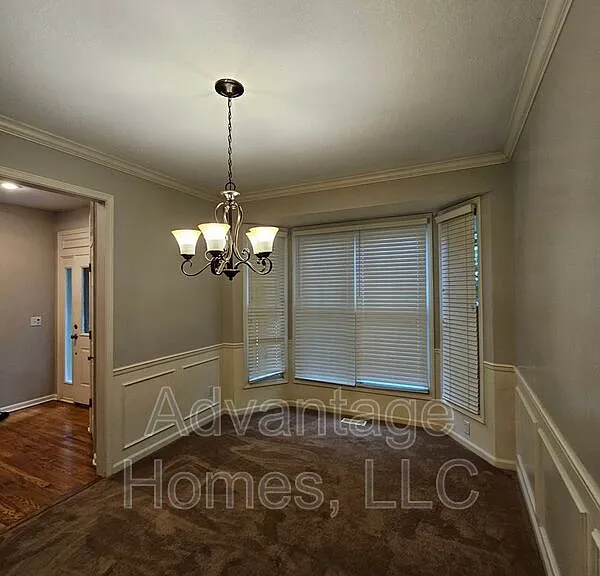 14117 Parkhill Ln — Photo 17