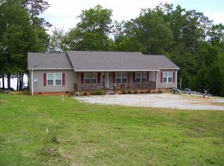 1066 Wise Land Ct, Prosperity, SC 29127