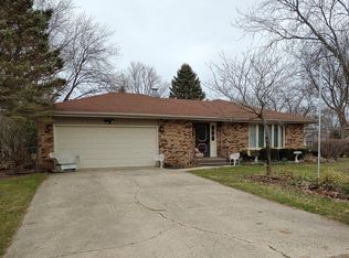 2874 Karr Rd, Belvidere, IL 61008