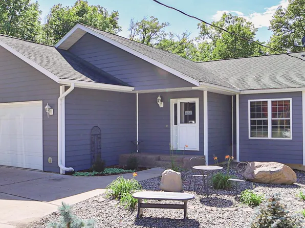 3658 Catbird Ln NW, Hackensack, MN 56452