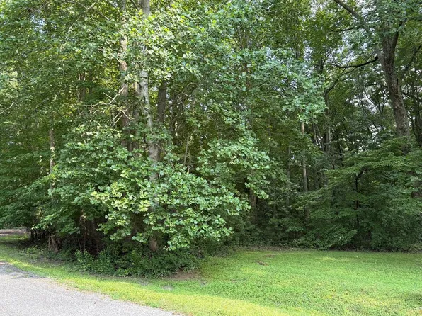 7&8 Blackwells Ct, Heathsville, VA 22473