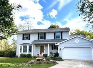 3536 E Hiawatha Dr, Okemos, MI 48864