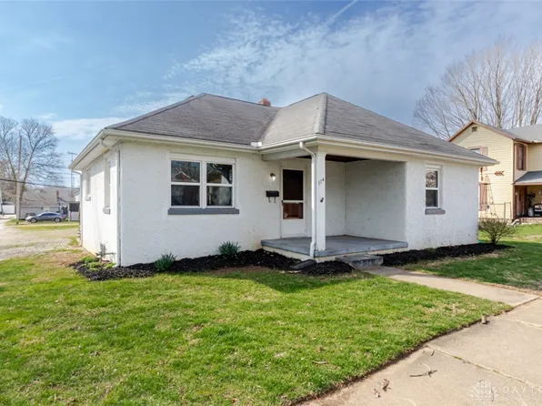 114 High St, New Paris, OH 45347