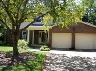 447 Emerald Woods Dr, Oxford, OH 45056