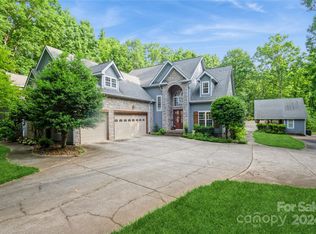 14625 Phillips Rd, Matthews, NC 28105