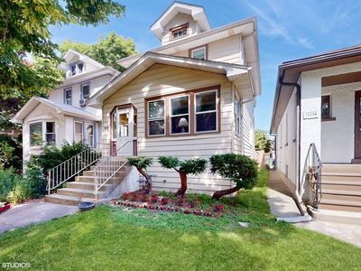 1102 S Elmwood Ave, Oak Park, IL, 60304