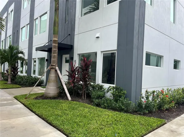 873 6th Ave S, Saint Petersburg, FL 33701
