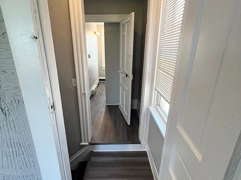 1214 Ann St — Photo 4