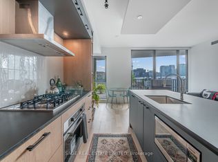 41 Dovercourt Rd #404, Toronto, ON M6J0G6