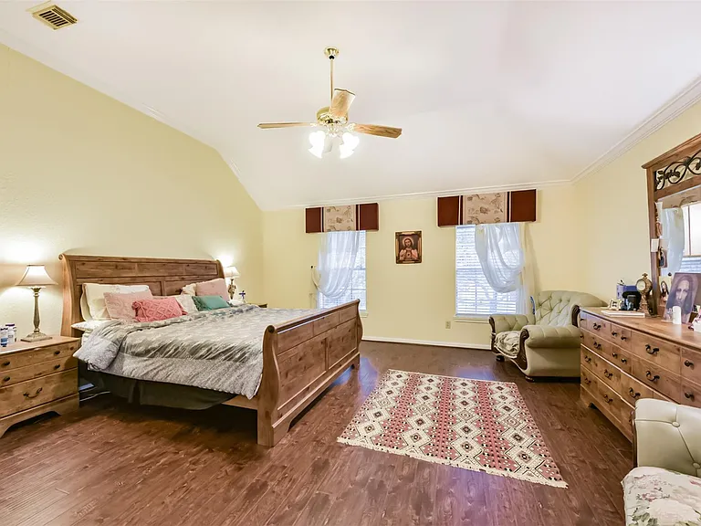 1306 N Gabriel River Cir — Photo 27
