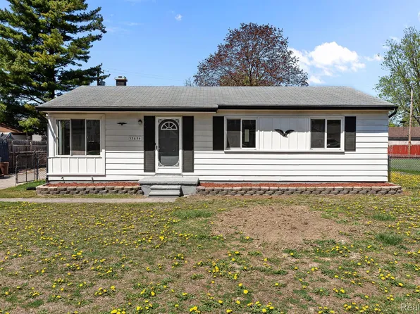 33654 Somerset St, Westland, MI 48186