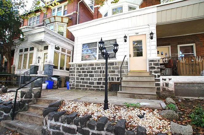 5036 Pine St — Photo 2