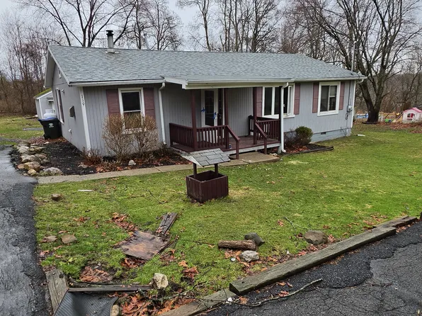 119 Old Turnpike Rd, Bloomingburg, NY 12721