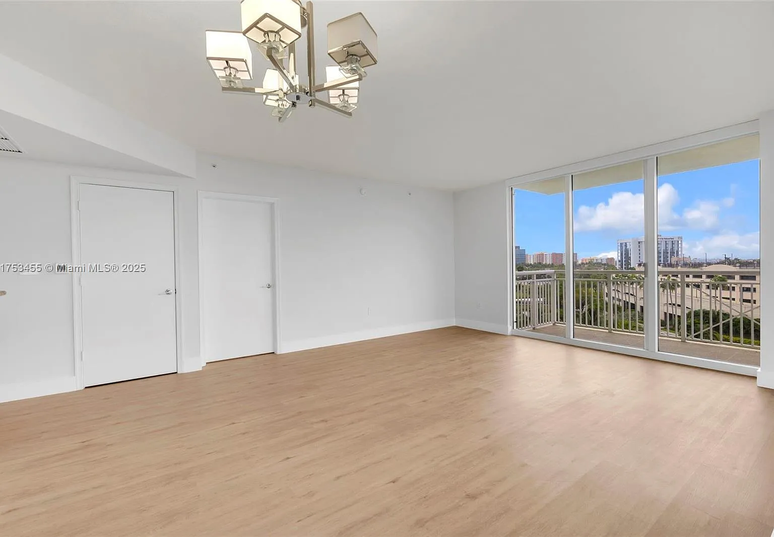 2 bed, 1245 sqft, $3,300 — Photo 3
