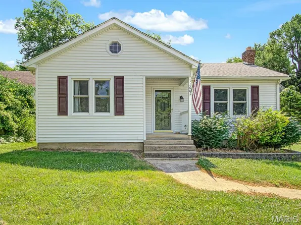 1108 Mill St, Maeystown, IL 62256