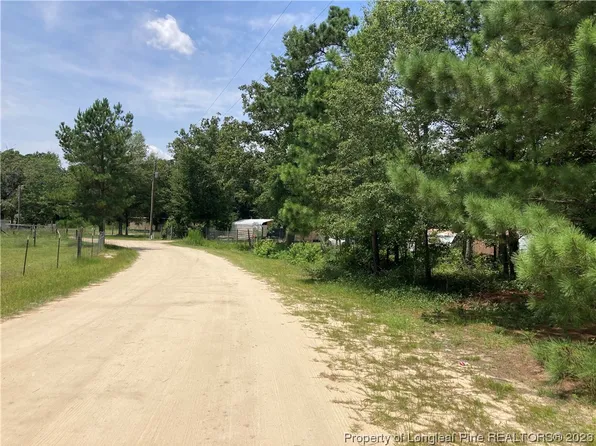 23 Camwood Dr, Lumber Bridge, NC 28357