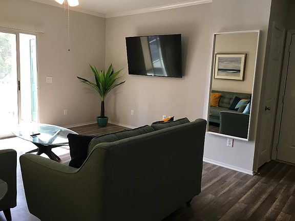 3rd image of 170 Vera Cruz Dr #322