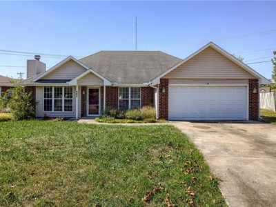 902 Coventry Ct, Warrensburg, MO, 64093