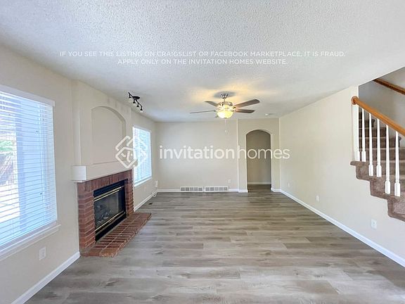 3rd image of 8995 Melbourne Dr