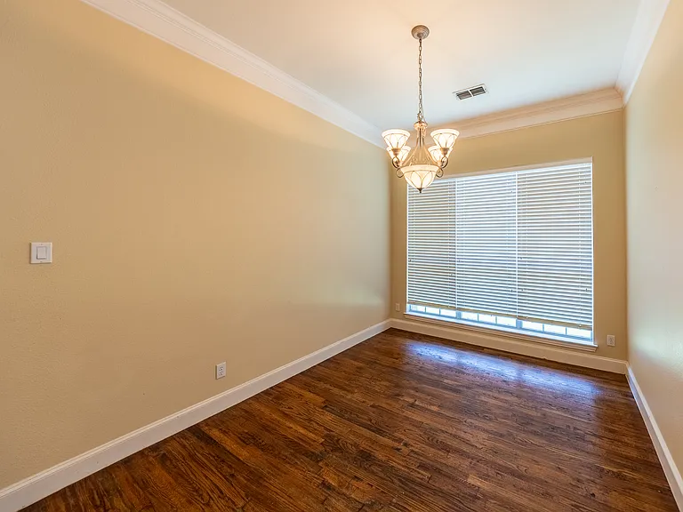 6366 Shadywood Dr — Photo 18