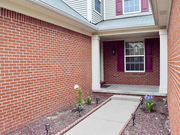 4th image of 43652 Cherrywood Ln