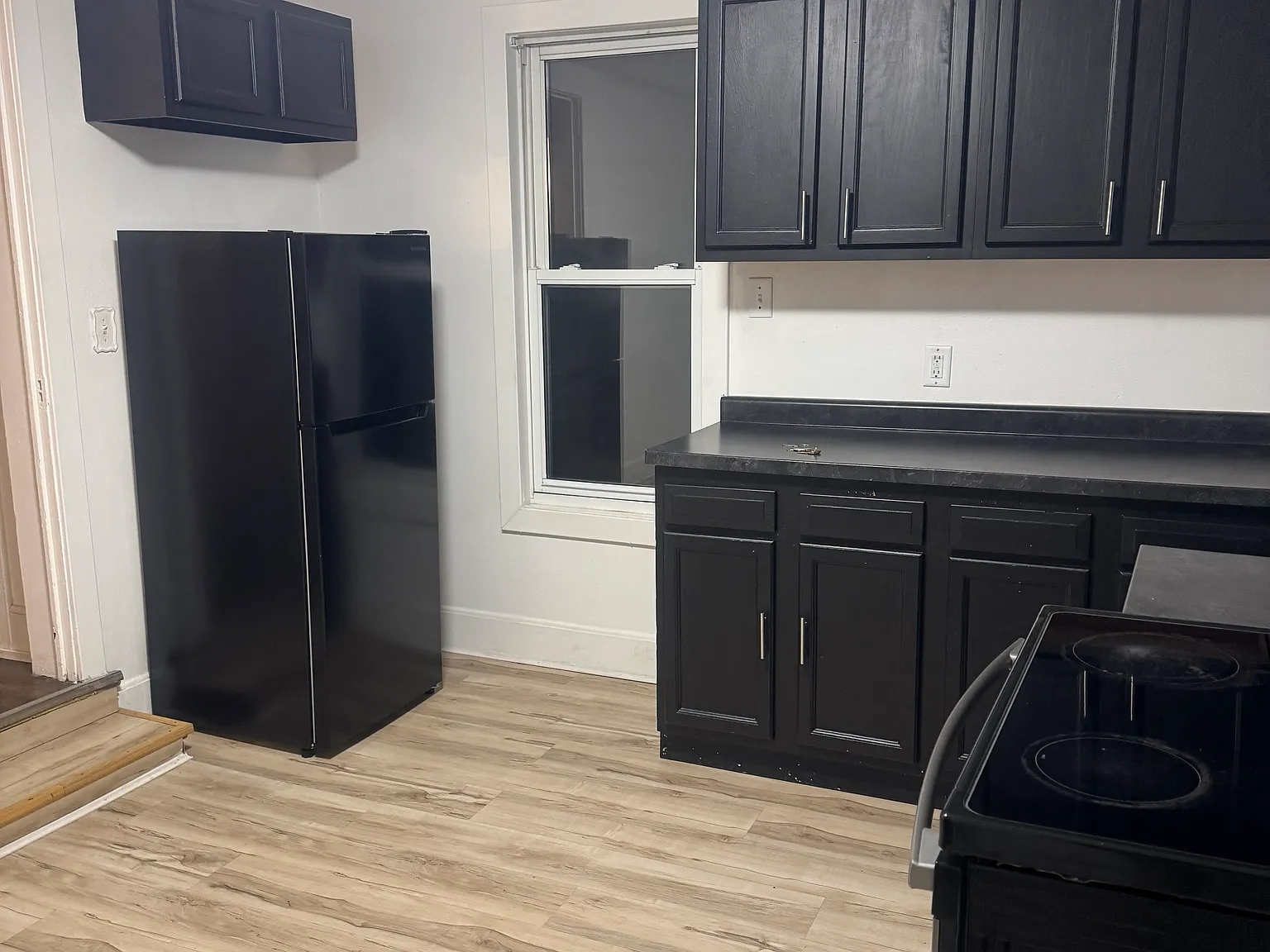 2 bed, 1000 sqft, $1,400 — Photo 2
